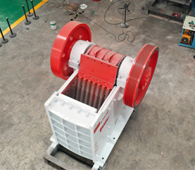 顎式破碎機(jī)